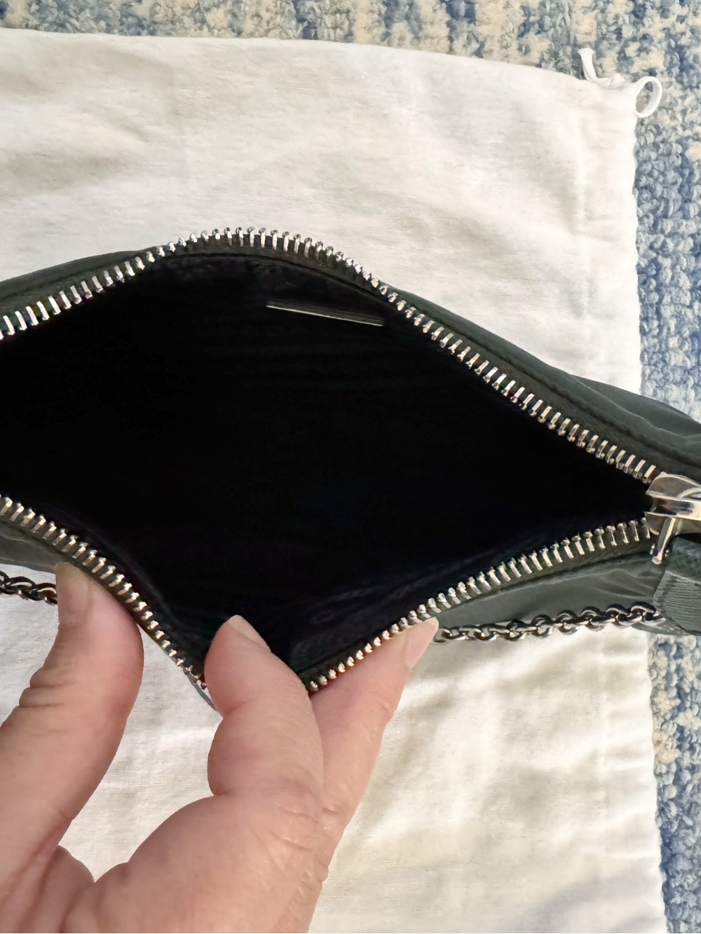 Prada Re Edition 2005 Esmeraldo Bag - Picture 7 of 12